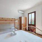 Mandorletti Essence - Private Courtyard & Nature דירה