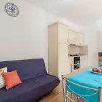 דירה Mandorletti Essence - Private Courtyard & Nature *