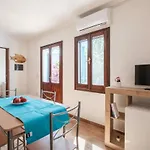Mandorletti Essence - Private Courtyard & Nature דירה Marongiu