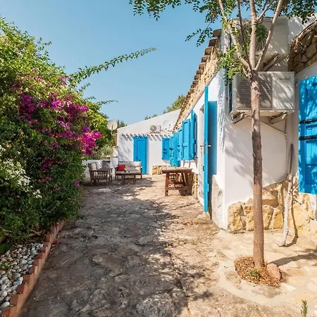 Mandorletti Essence - Private Courtyard & Nature *
