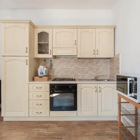 Mandorletti Essence - Private Courtyard & Nature *