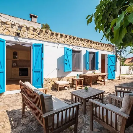 Mandorletti Essence - Private Courtyard & Nature Marongiu