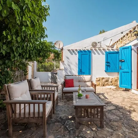 شقة Mandorletti Essence - Private Courtyard & Nature